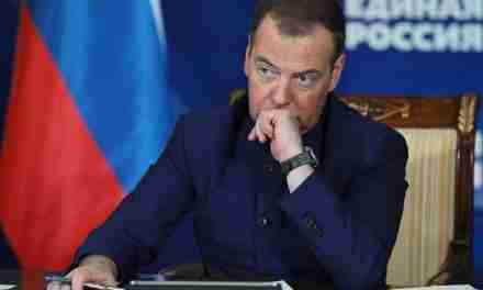 Ucraina- Russia, Medvedev: “Useremo il nucleare se Kiev attacca regioni russe”