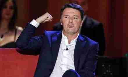 Renzi annuncia la sua candidatura alle Europee e lo farà con nuovo logo “Il Centro”. Calenda: “Buona strada”