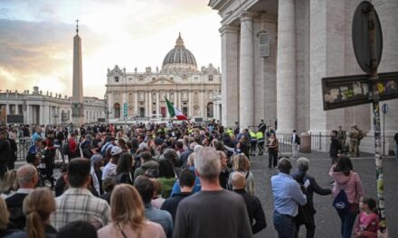 Funerali di Papa Francesco: cerimoniale e grandi assenti