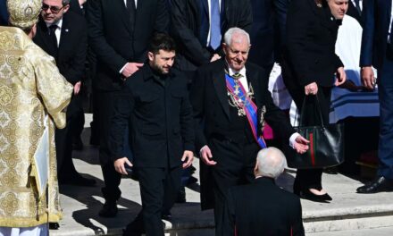 Incontro tra Trump e Zelensky ai funerali di Papa Francesco