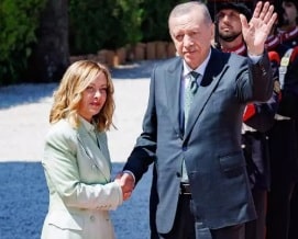 Vertice Italia-Turchia. Relazioni più salde ma critiche dall’opposizione. Erdogan anche in Vaticano e al Quirinale