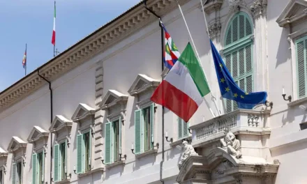 Lutto nazionale per i funerali di Bergoglio, polemica sul 25 aprile