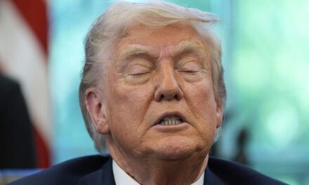 Trump rilancia i divieti d’ingresso: stretta sull’immigrazione e su Harvard