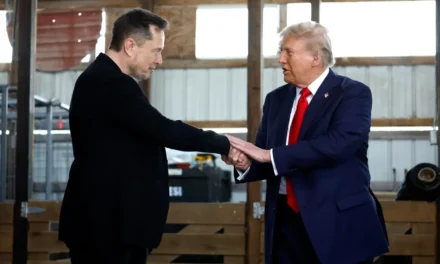 Trump-Musk, è ormai guerra totale. Tra minacce, accuse, ingiurie la fine di un idillio politico
