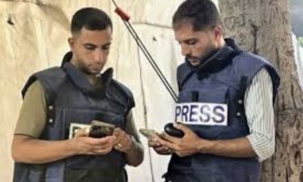 Uccisi a Gaza da un raid israeliano un gruppo di giornalisti di al Jazeera. Tra .loro Anas al Sharif