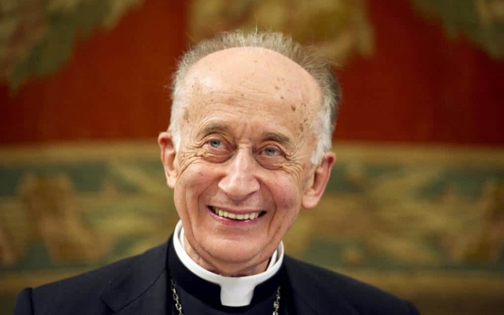 Cardinale Camillo Ruini ricoverato per blocco renale: condizioni stabili a 94 anni