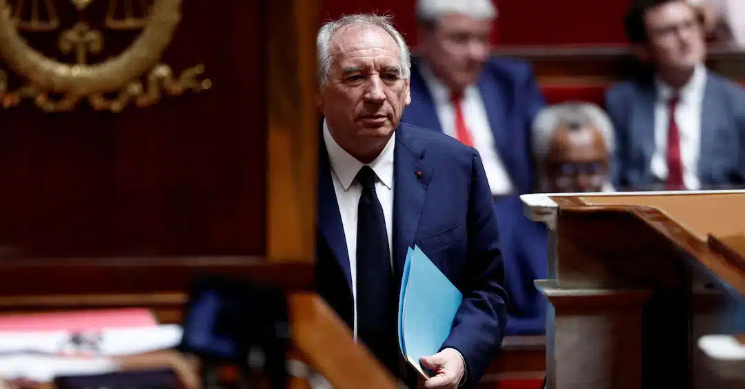Francia, Bayrou alle 12 all’Eliseo per le dimissioni ufficiali
