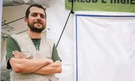 L’ambasciatore italiano in Venezuela visita per la prima volta Alberto Trentini