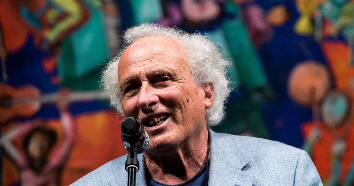 Addio a Stefano Benni, il “Lupo” della narrativa italiana