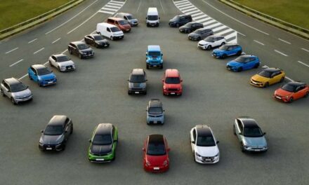 Stellantis investe 13 miliardi negli USA: via dall’Europa, avanti tutta sui motori tradizionali