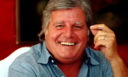 Addio a Mauro Di Francesco, “Maurino” del cinema anni ’80: una vita tra cabaret e commedie