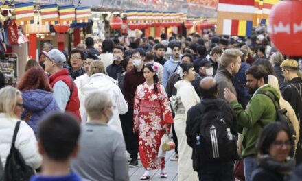 Crisi diplomatica tra Cina e Giappone: cancellati mezzo milione di voli