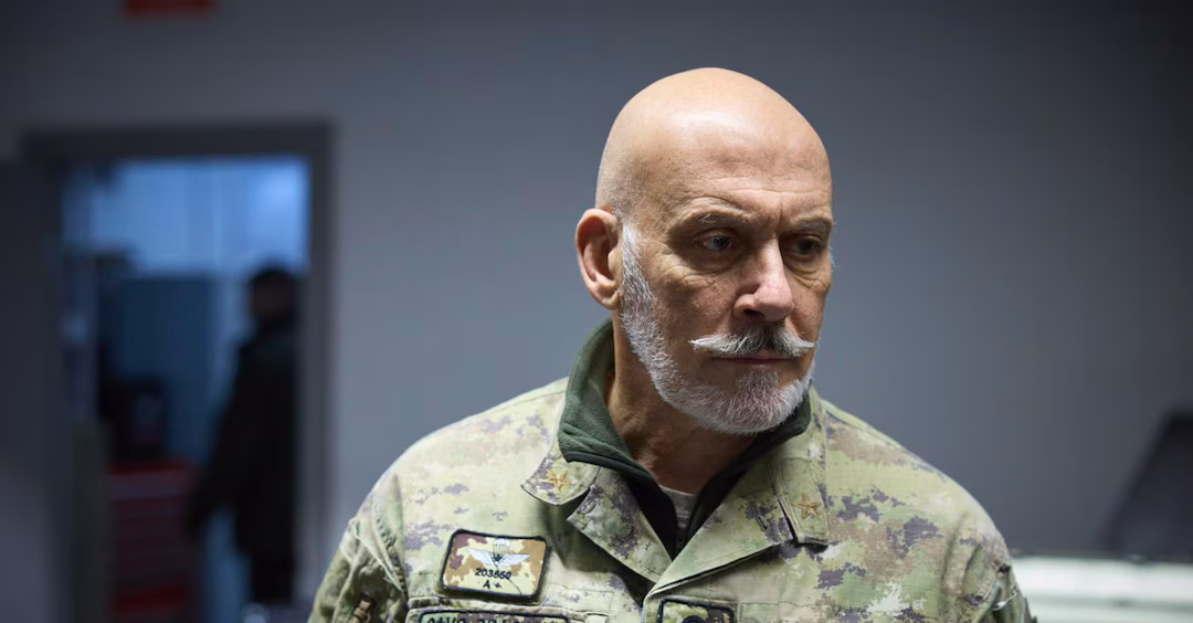 Nato, tensioni con la Russia dopo le parole di Cavo Dragone: il confronto su attacchi ibridi e sicurezza europea