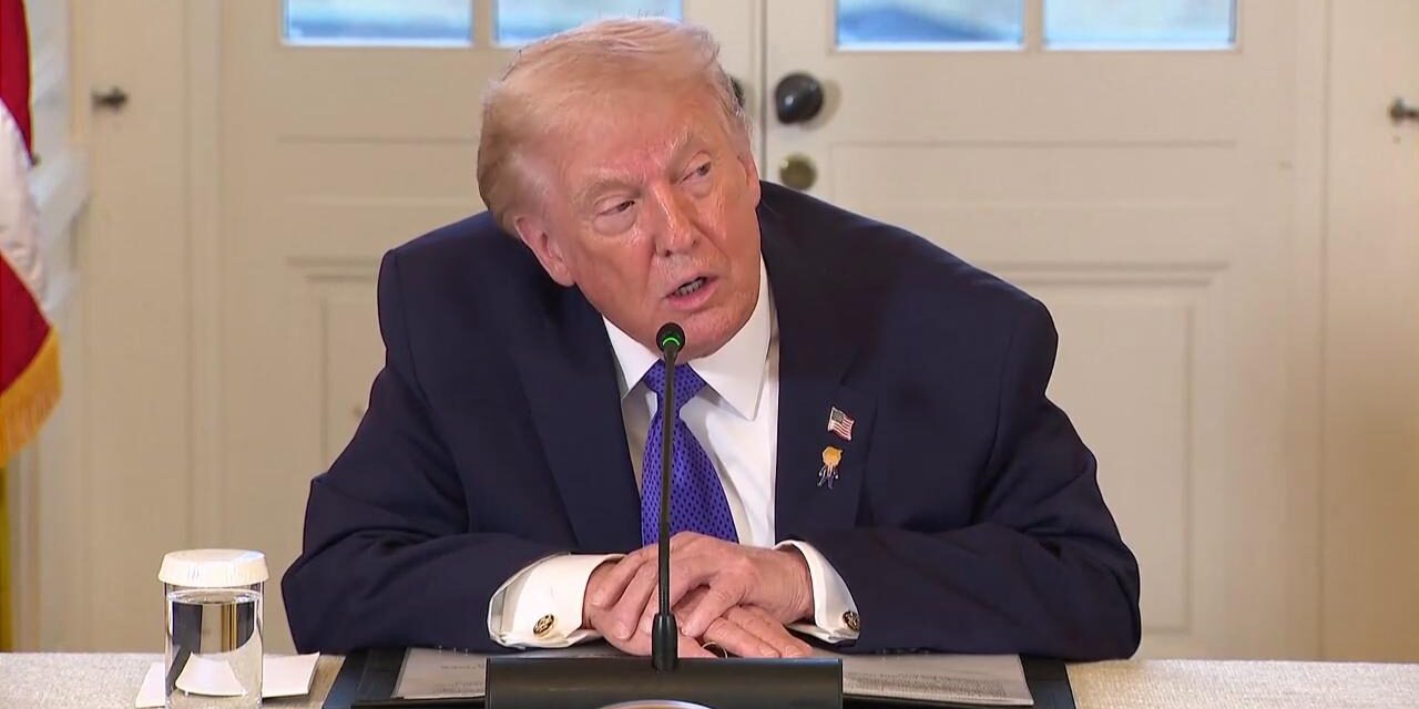 Trump al Nyt, l’offensiva contro l’Iran potrebbe durare quattro o cinque settimane. Tre opzioni per il dopo Khamenei