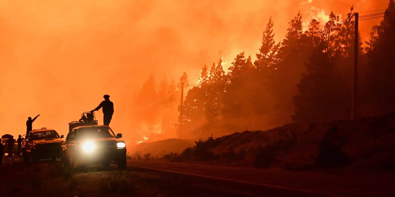 Fiamme in Patagonia: oltre 150 km² in cenere, l’allarme degli esperti
