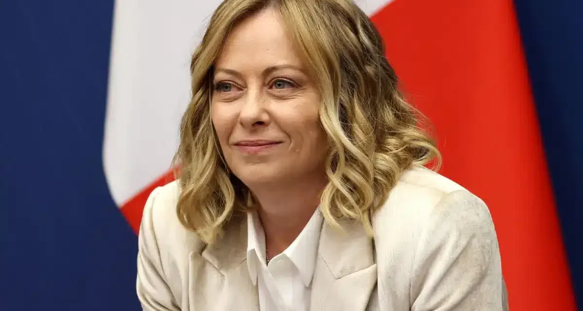 Groenlandia, Meloni valuta una missione Nato: possibile presenza italiana nel territorio danese