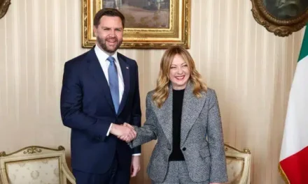 Meloni incontra il Vice Presidente USA J.D. Vance a Milano