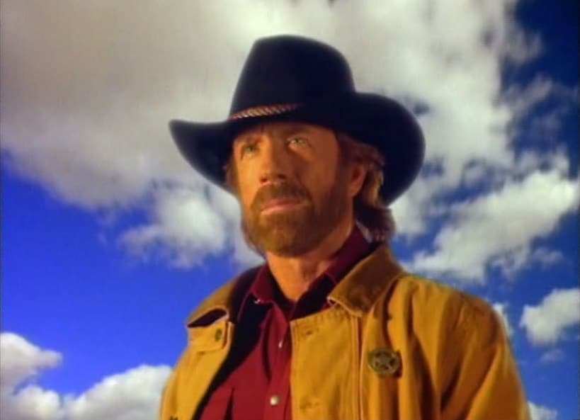 Addio a Chuck Norris, icona del cinema d’azione