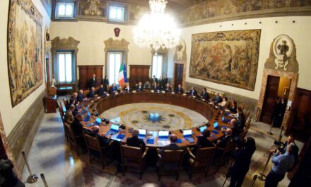 Decreto lavoro verso il Cdm: incentivi legati al “salario giusto” e nuove regole per i rider