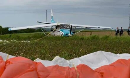 Incidente in Francia, Sandro Veronesi si salva dopo lo schianto del suo aereo