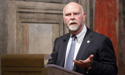Addio a Craig Venter, il pioniere che rivoluzionò lo studio del genoma umano
