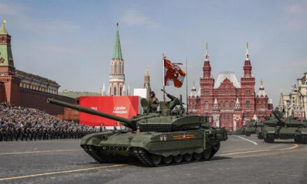 Mosca avverte le ambasciate: “Lasciare Kiev per la parata del 9 maggio”