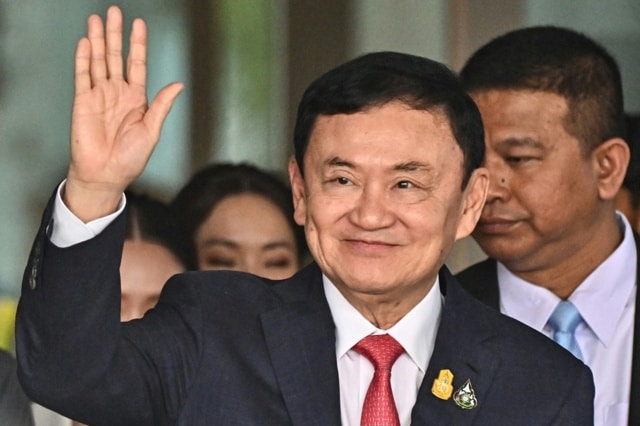 L’ex premier thailandese Thaksin Shinawatra è stato scarcerato