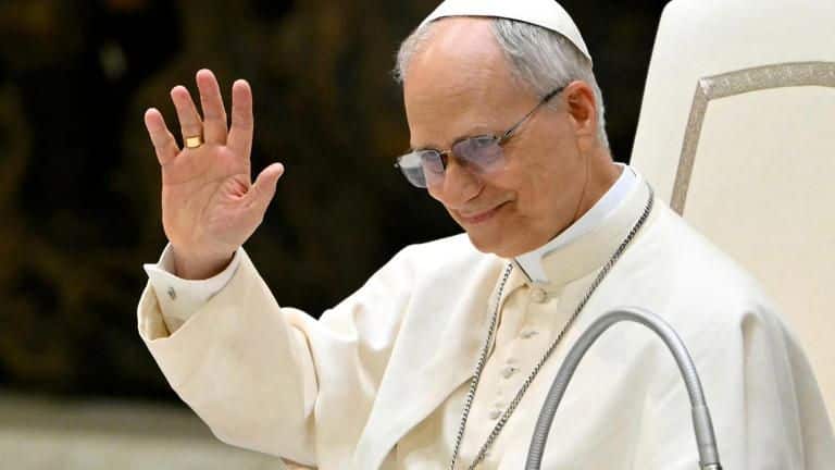 Papa Leone XIV a Pompei per il suo primo anniversario: “Affidiamo il mondo a Maria”