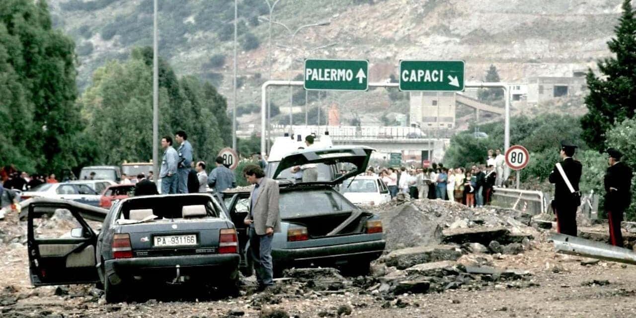 Strage di Capaci, Palermo ricorda Falcone tra cortei, polemiche e appelli contro la mafia