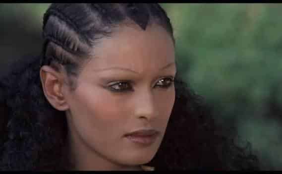 Addio a Zeudi Araya, icona di bellezza e protagonista del cinema italiano