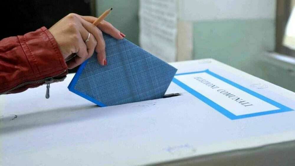 Amministrative, oltre sei milioni di italiani al voto: sfida decisiva nei grandi centri