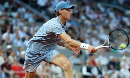 Roland Garros, Sinner spaventa Parigi: malore in campo contro Cerúndolo